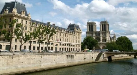 最受雇主青睐的法国大学｜2022年度全球大学就业力排名